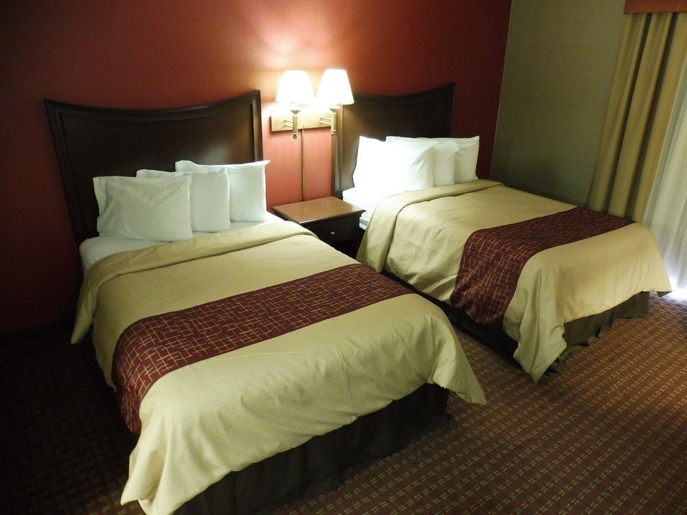 Quality Inn & Suites Owego Eksteriør bilde