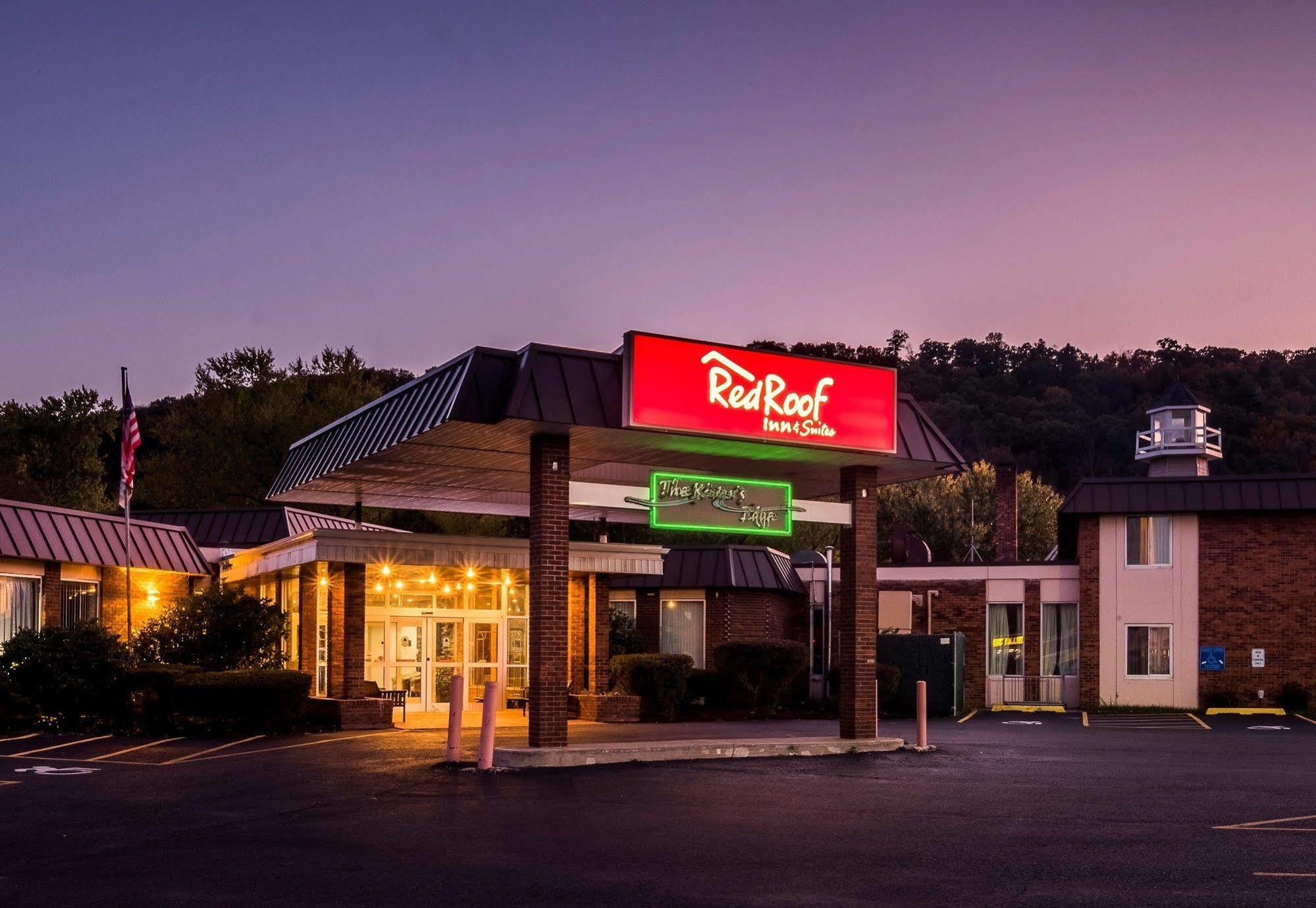 Quality Inn & Suites Owego Eksteriør bilde